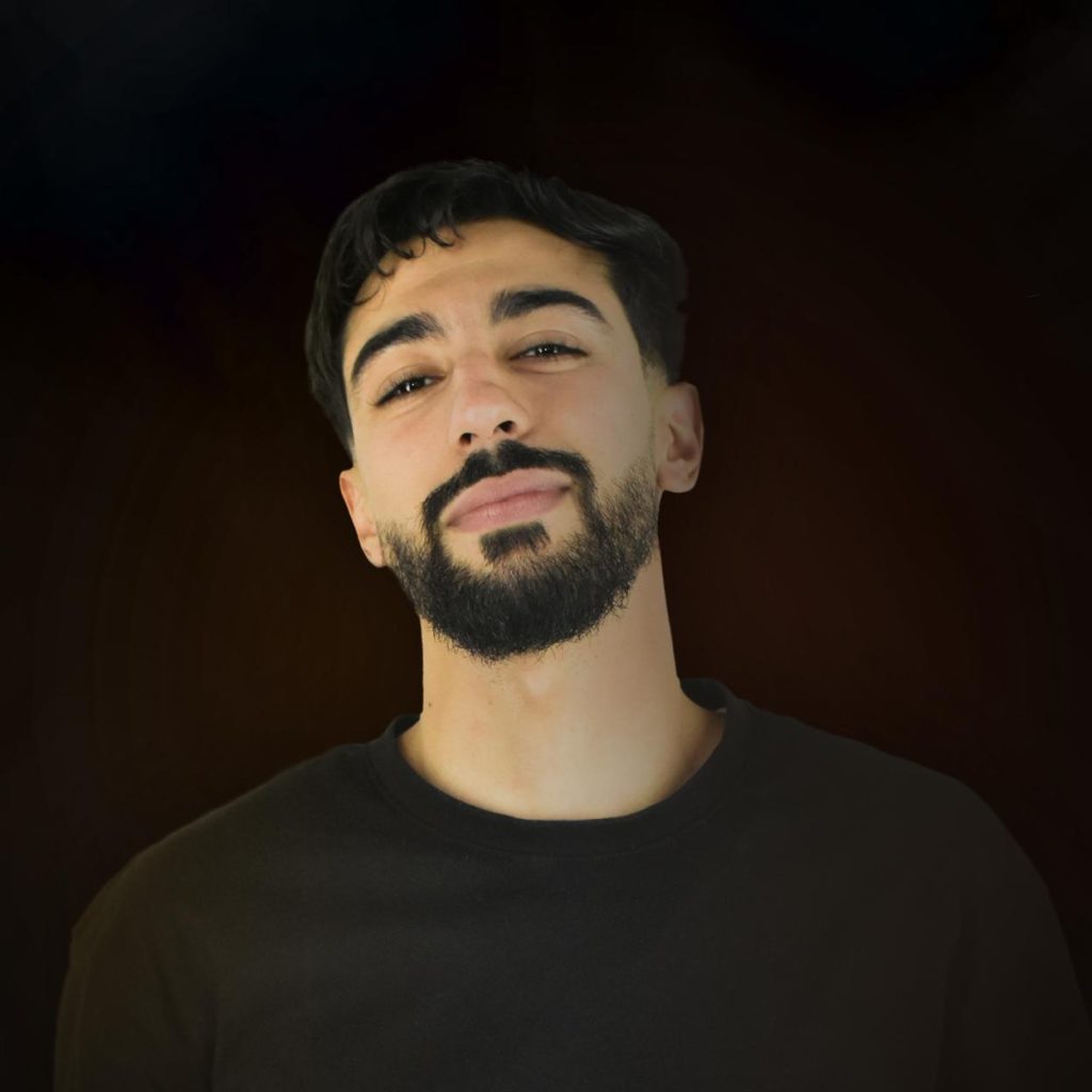 WhatsApp-Image-2025-04-30-at-18.24.55-1-1024x1024